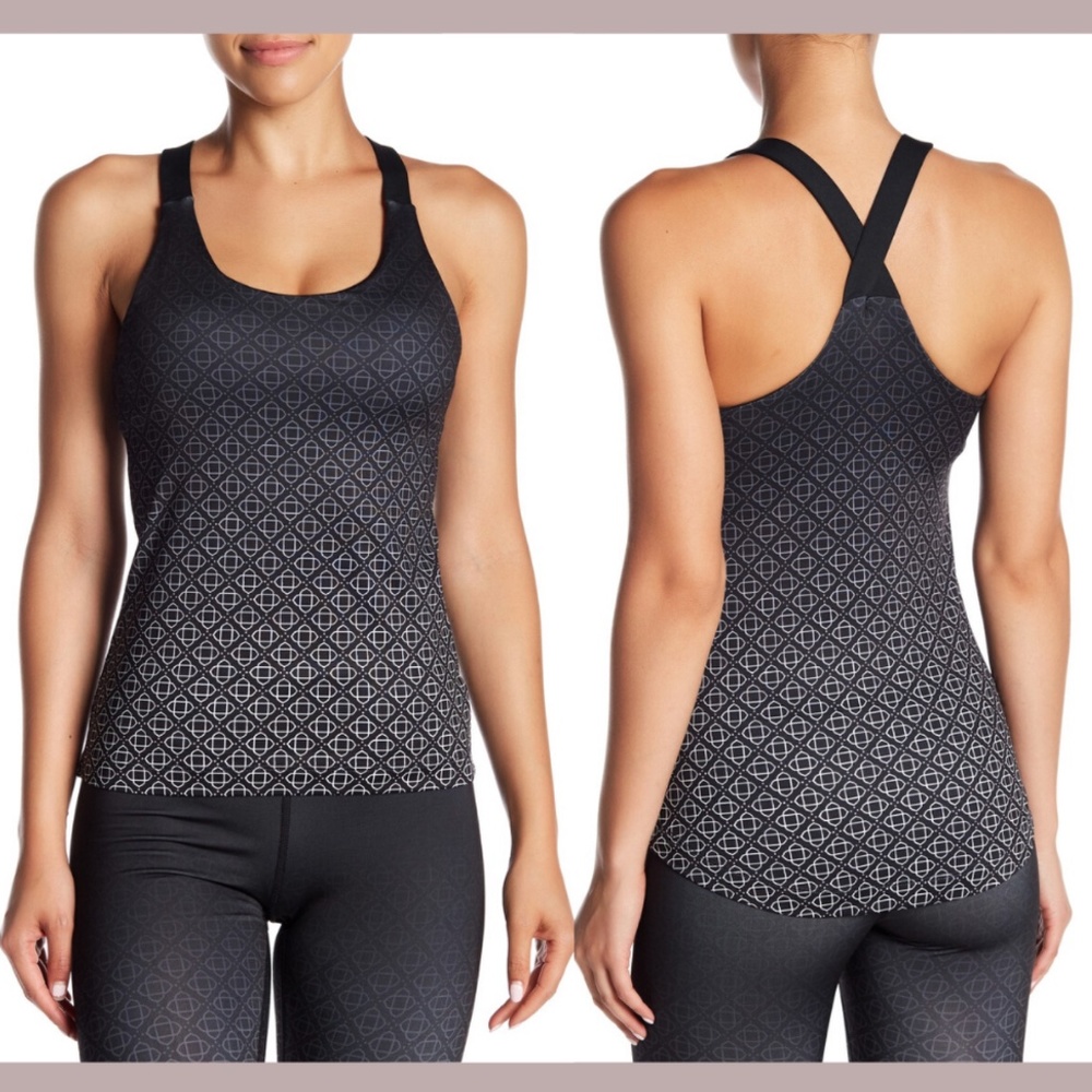 NEW $55 Satva Yoga Kama Ombre Cami Tank Top in Black [SZ Small‎ ]